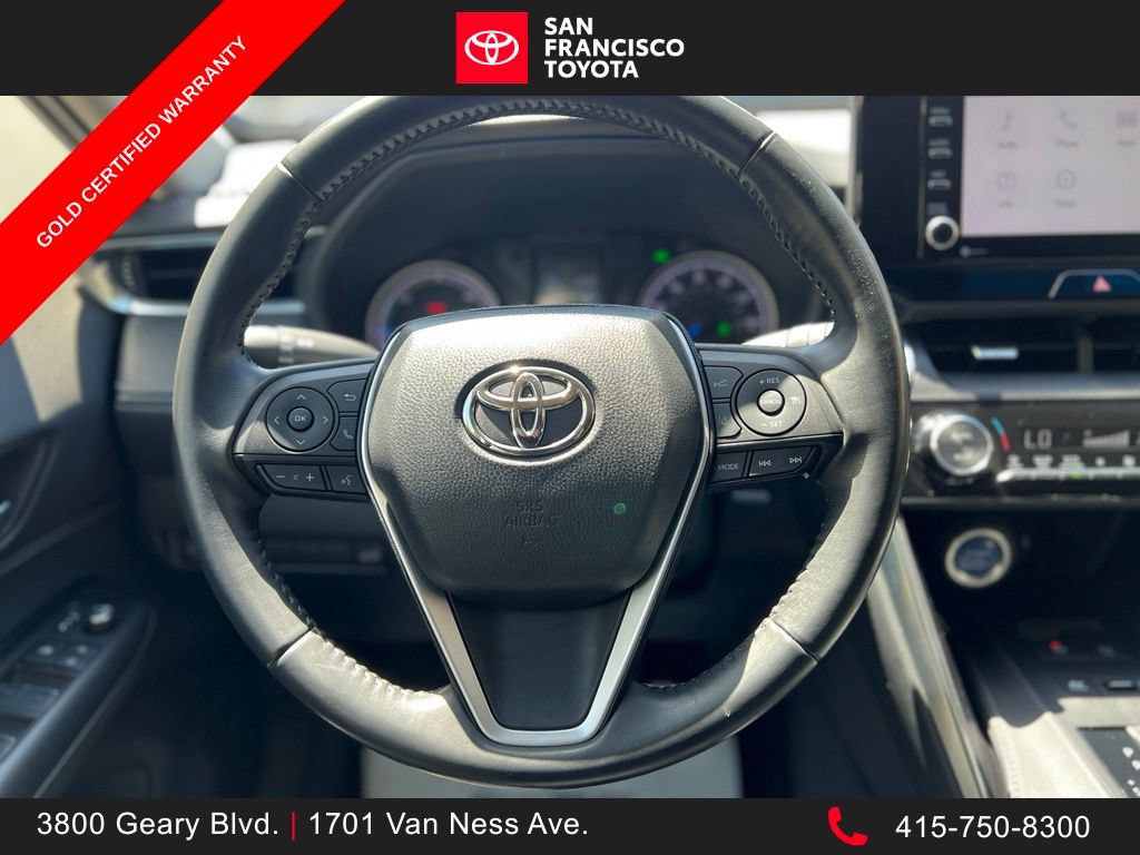 Certified 2021 Toyota Venza LE AWD/4WD image 31