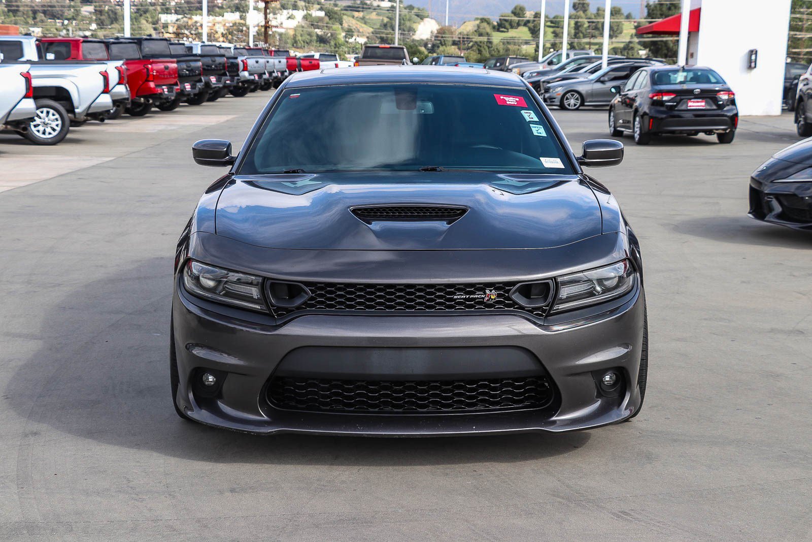 Used 2019 Dodge Charger Scat Pack w/ Dynamics Package image 2