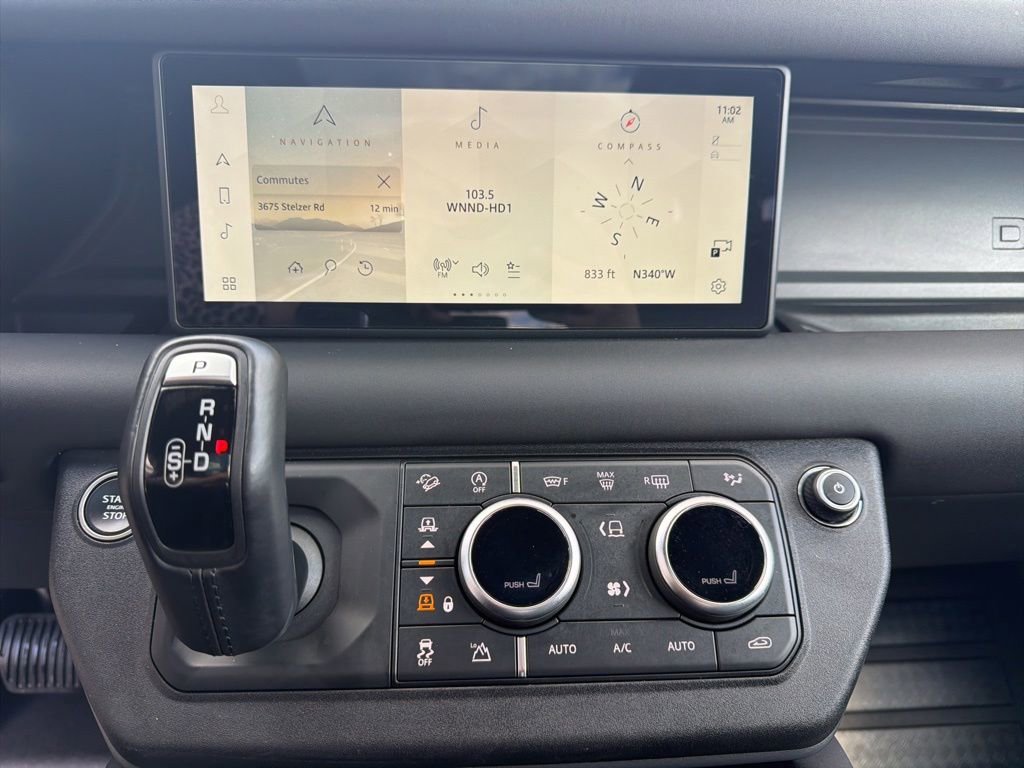Used 2024 Land Rover Defender 110 X-Dynamic SE AWD/4WD image 13