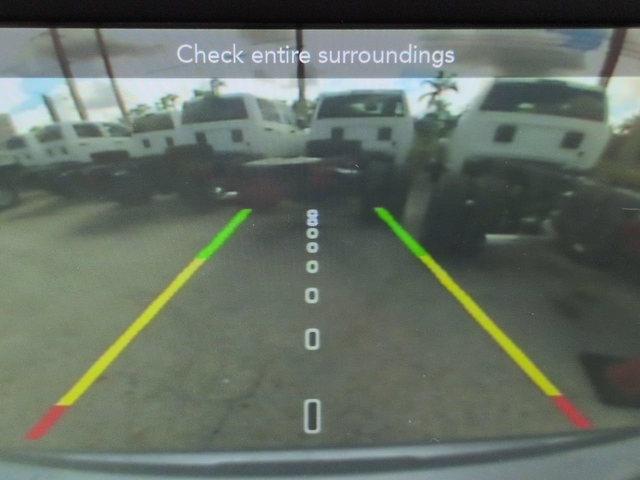 Used 2019 Jeep Compass Latitude FWD image 20
