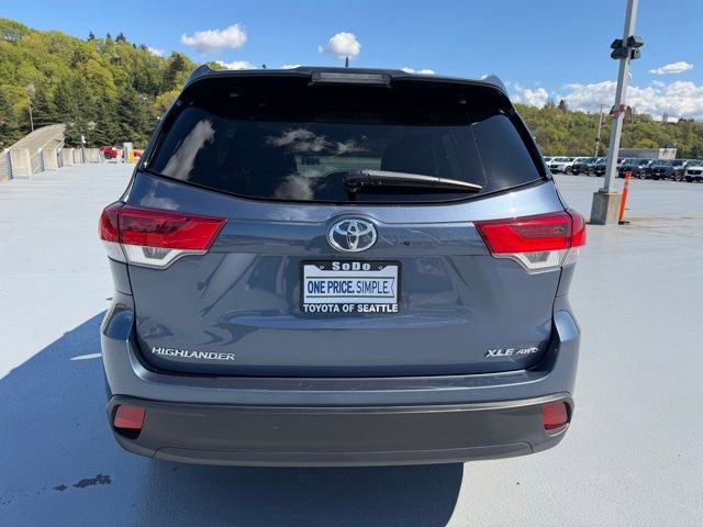 Used 2019 Toyota Highlander XLE image 4