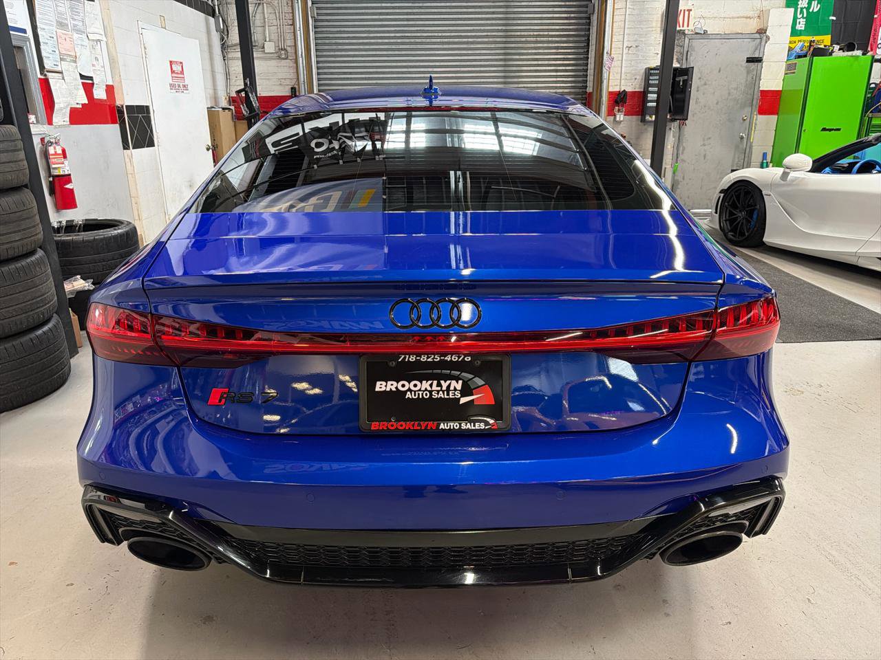 Used 2023 Audi RS 7 Sportback AWD/4WD image 7