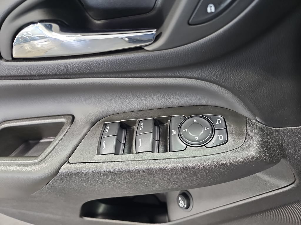 Used 2024 Chevrolet Equinox LT AWD/4WD image 29
