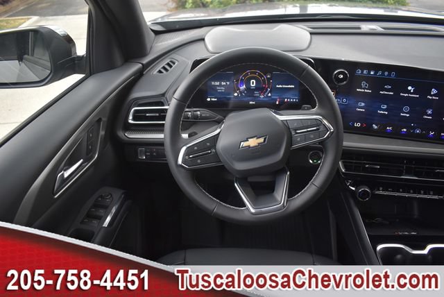 New 2026 Chevrolet Traverse LT w/ LPO, Floor Liner Package FWD image 21