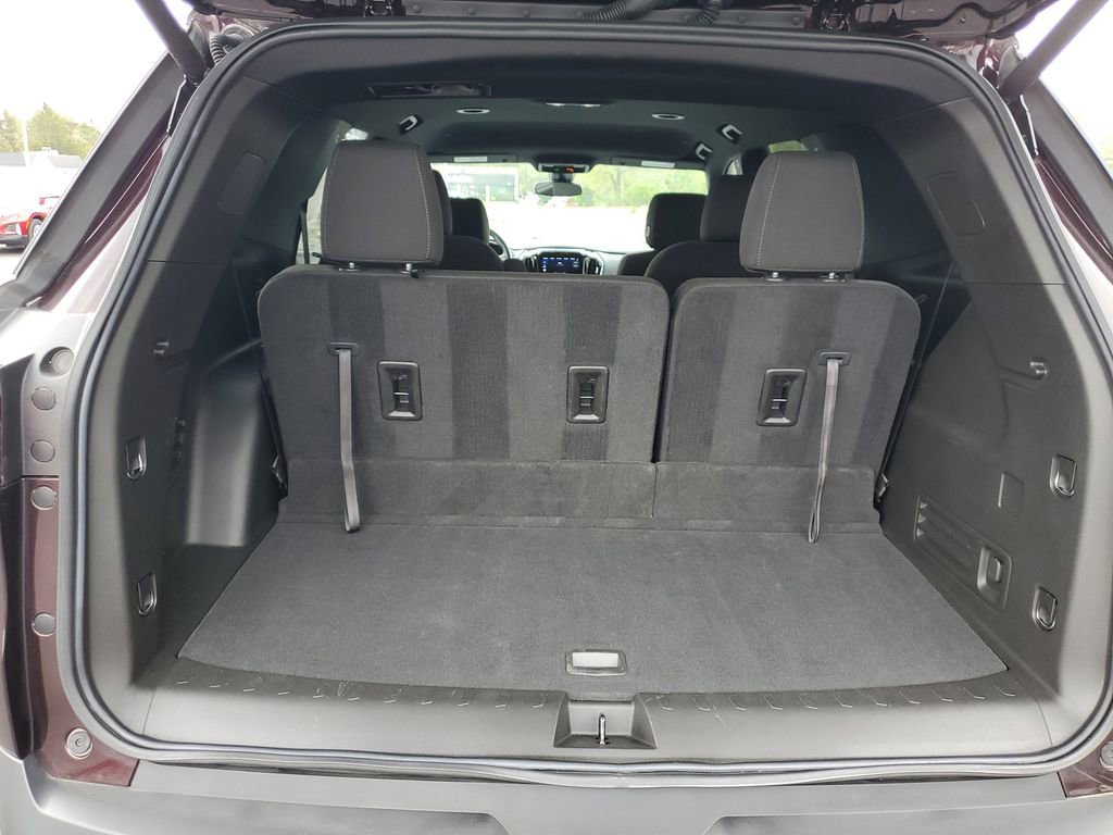 Certified 2023 Chevrolet Traverse LT FWD image 29