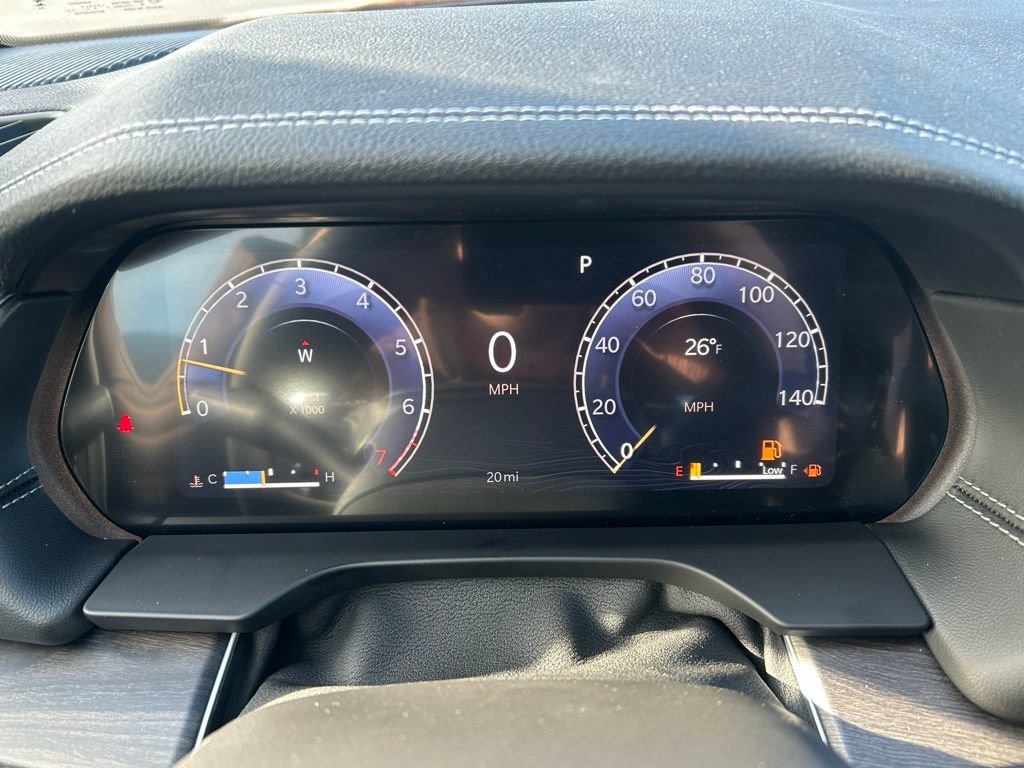 New 2025 Jeep Grand Cherokee Limited image 11