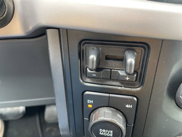 Used 2023 Ford F150 XLT w/ XTR Package image 48