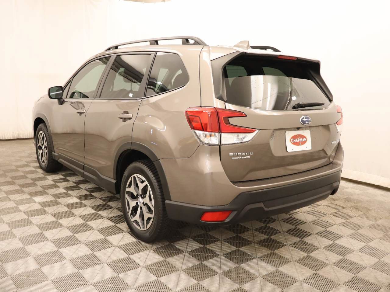 Used 2022 Subaru Forester Premium AWD/4WD image 3