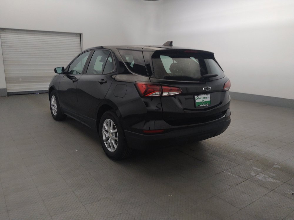 Used 2023 Chevrolet Equinox LS FWD image 5