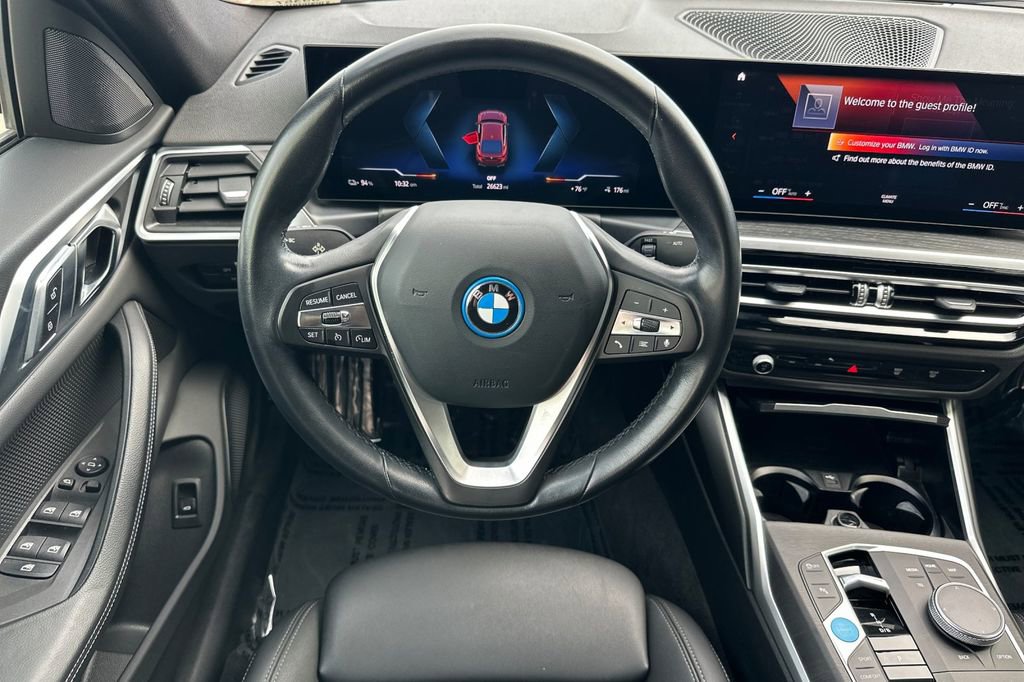 Used 2023 BMW i4 eDrive35 RWD image 15