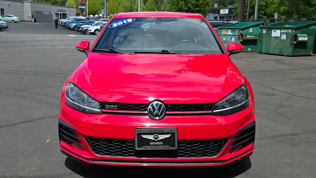 Used 2018 Volkswagen Golf 4-Door FWD image 9