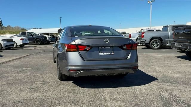 Used 2023 Nissan Altima 2.5 SV image 7