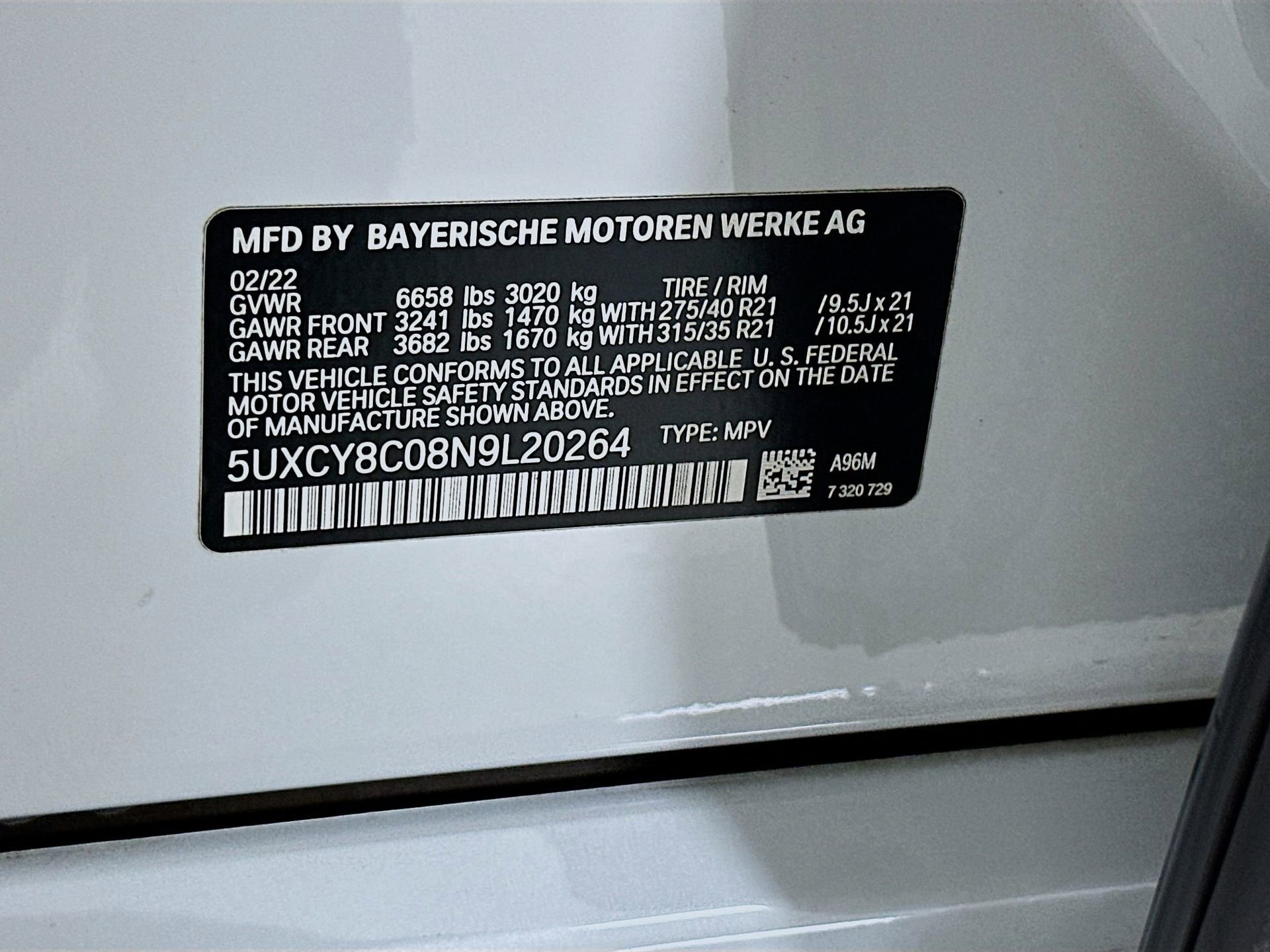 Used 2022 BMW X6 M50i w/ Executive Package AWD/4WD image 34