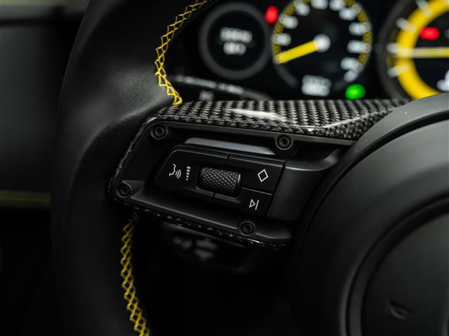 Used 2022 Porsche 911 GT3 RWD image 17