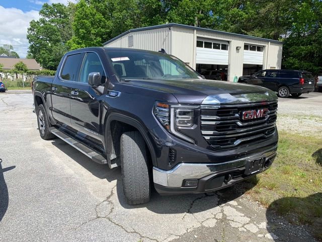 Used 2023 GMC Sierra 1500 SLT w/ SLT Premium Package AWD/4WD image 2