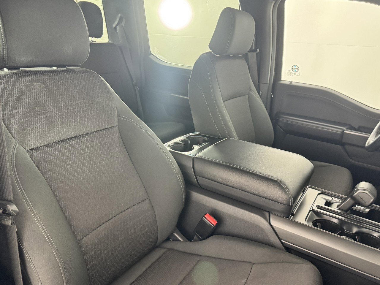 Used 2024 Ford F150 XLT w/ Tow/Haul Package image 9