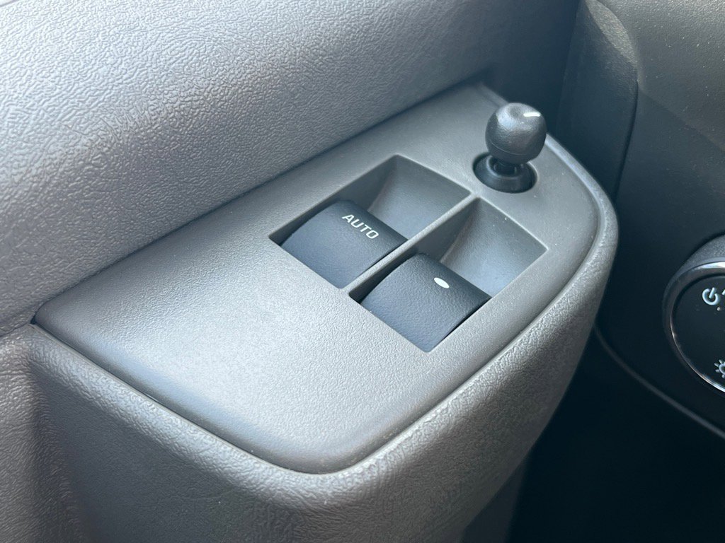 New 2025 GMC Savana 2500 Extended w/ Driver Convenience Package RWD image 17