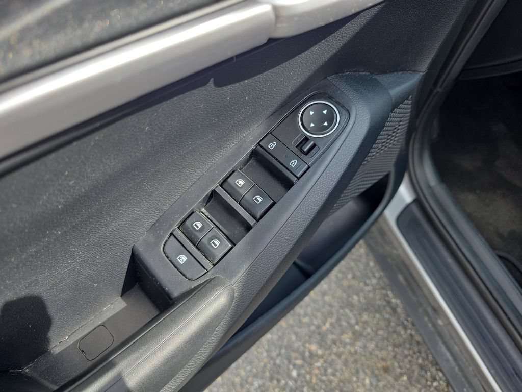 Certified 2023 Kia Seltos LX AWD/4WD image 11