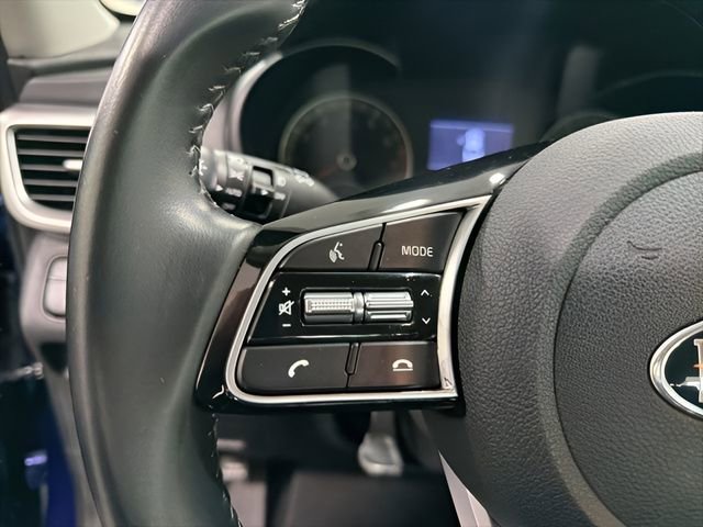 Used 2020 Kia Optima S image 16