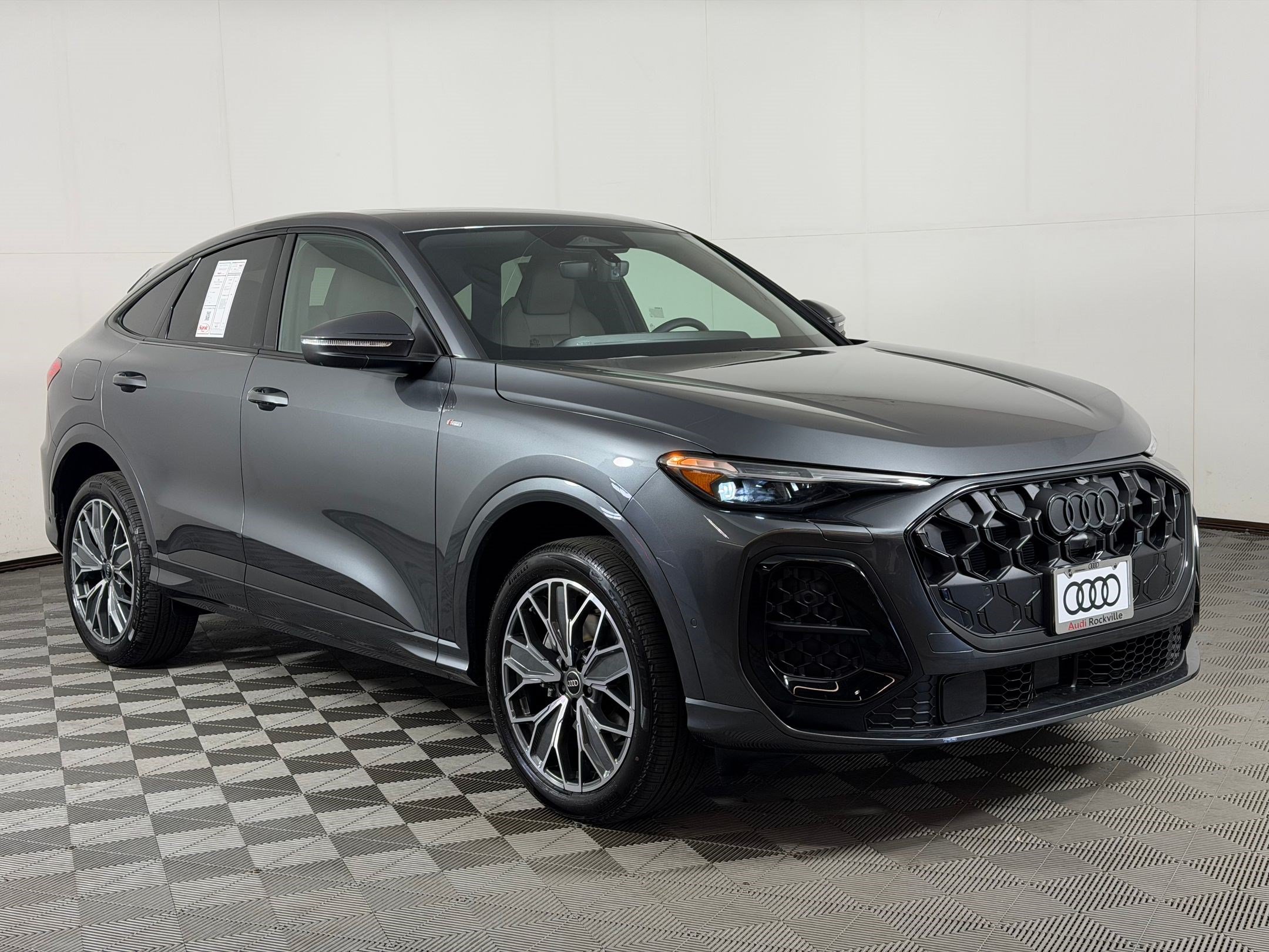 New 2026 Audi Q5 Premium Plus AWD/4WD image 7