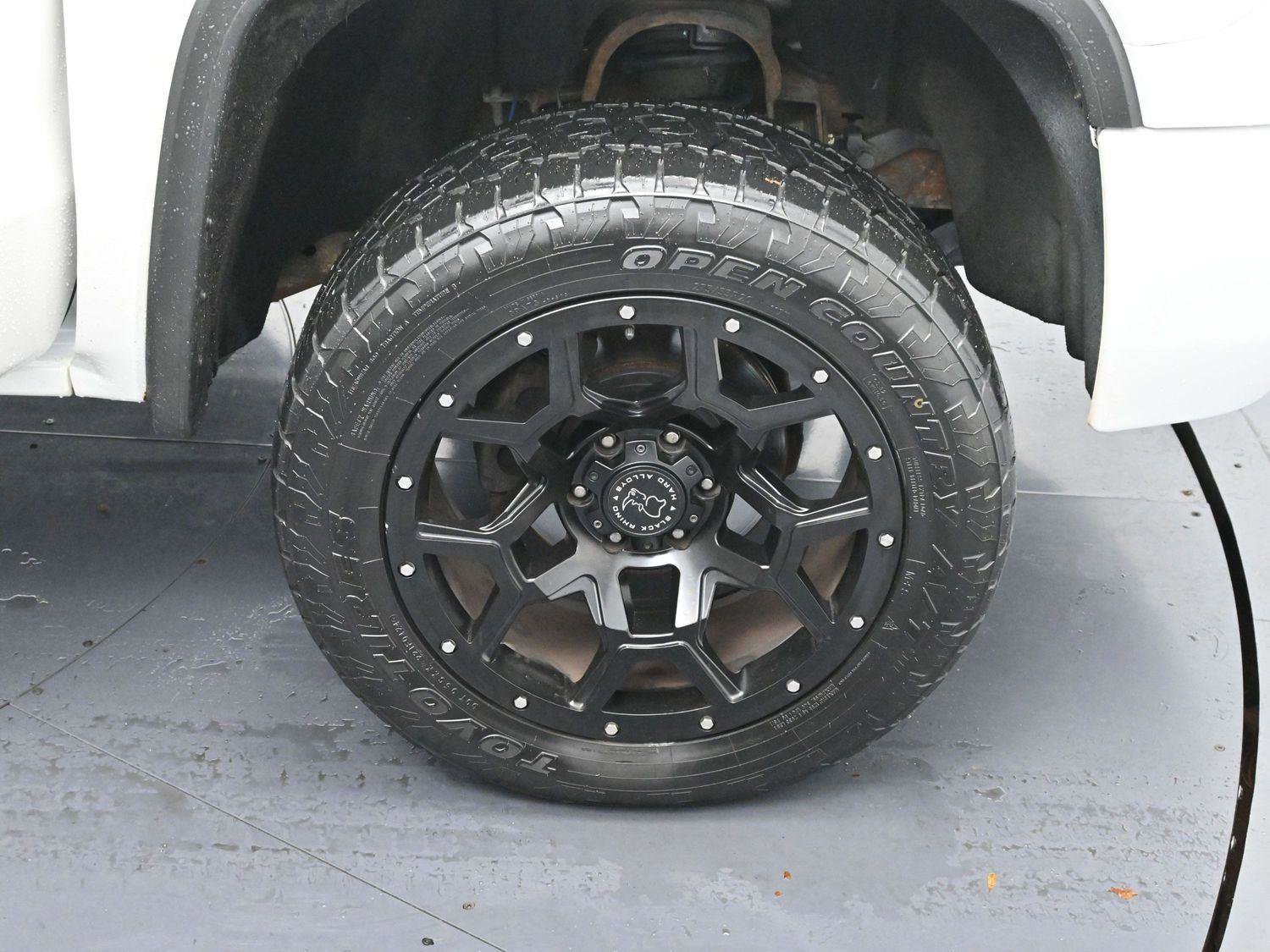 Used 2017 GMC Sierra 1500 Denali w/ Denali Ultimate Package image 33