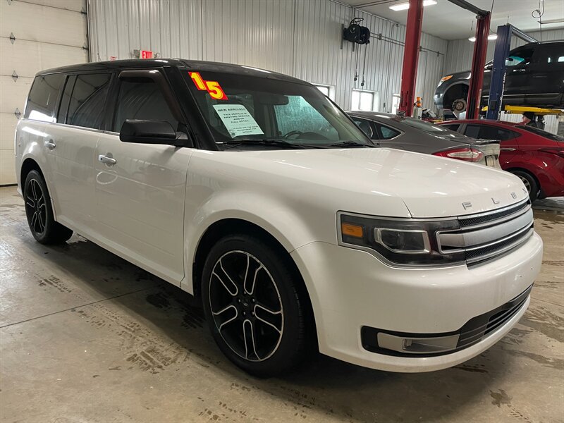 Used 2015 Ford Flex Limited w/ Limited Appearance Package AWD/4WD image 5