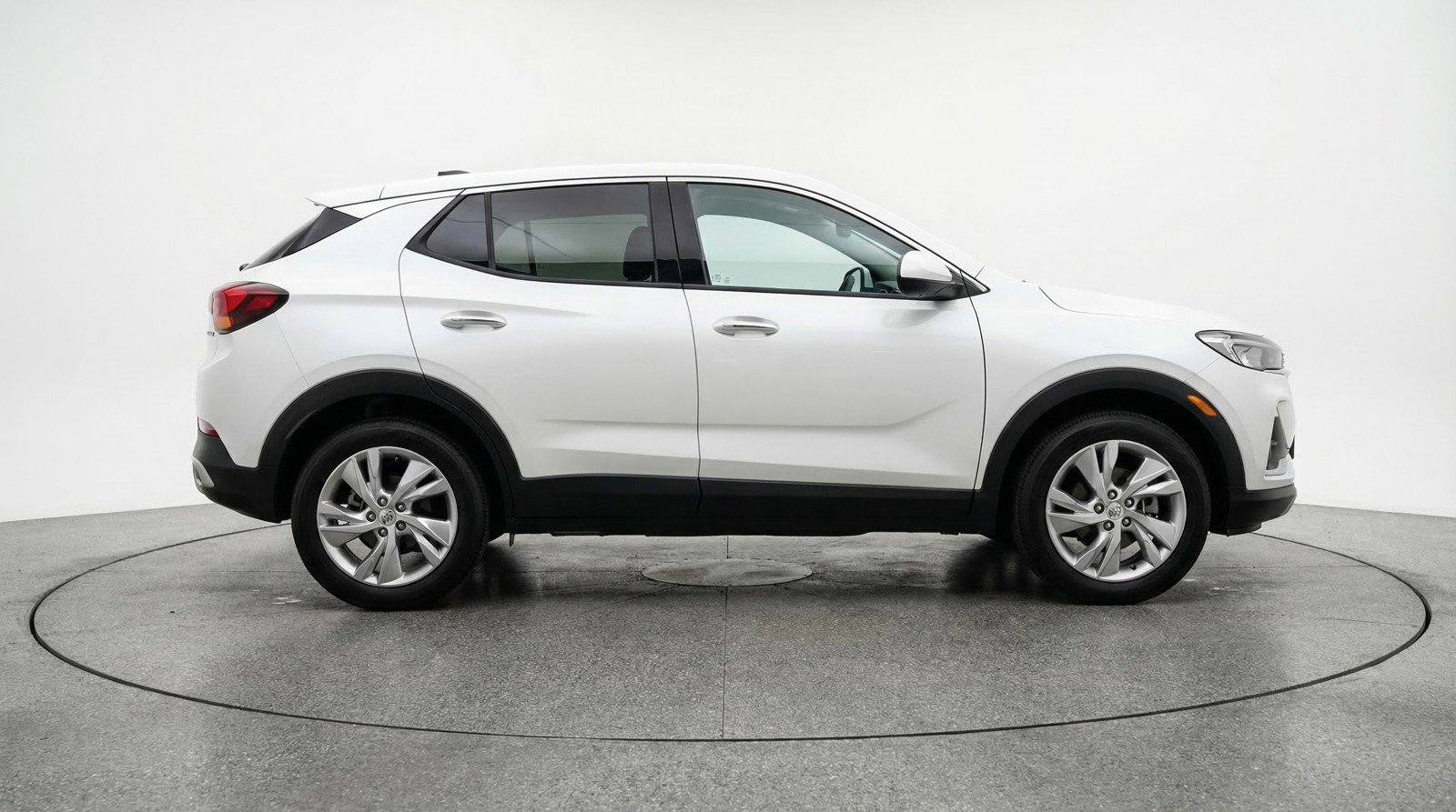 Used 2025 Buick Encore GX Preferred image 11