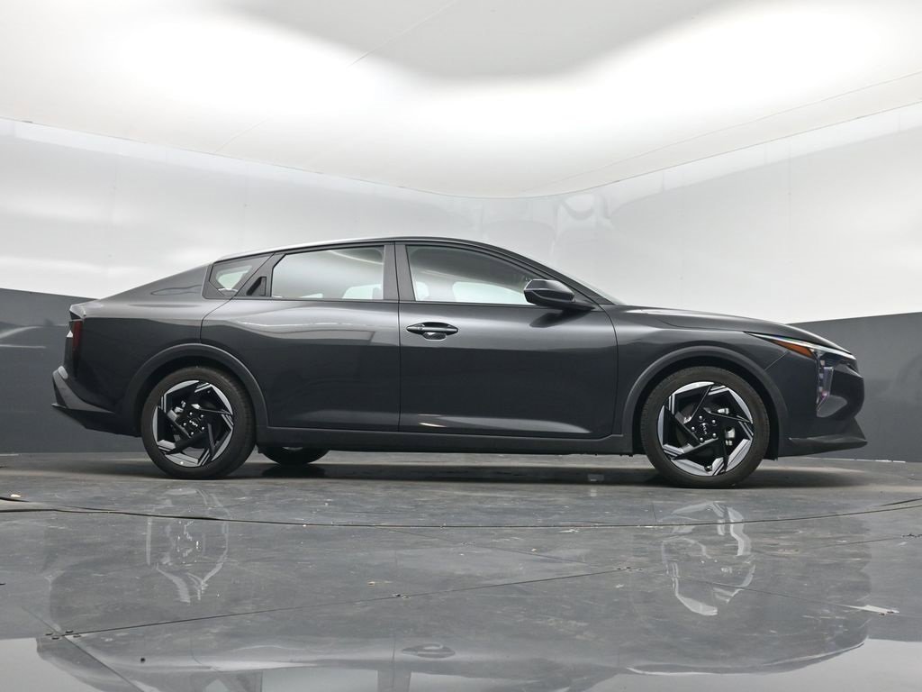 Certified 2025 Kia K4 EX image 18