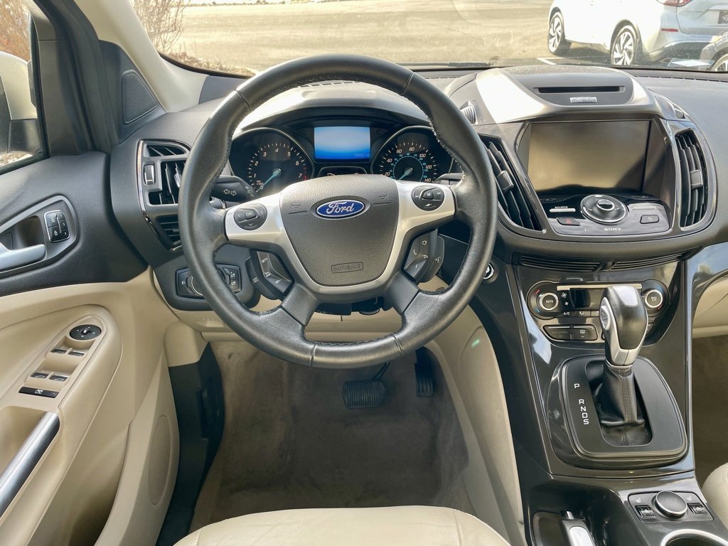 Used 2014 Ford Escape Titanium w/ Equipment Group 401A image 17