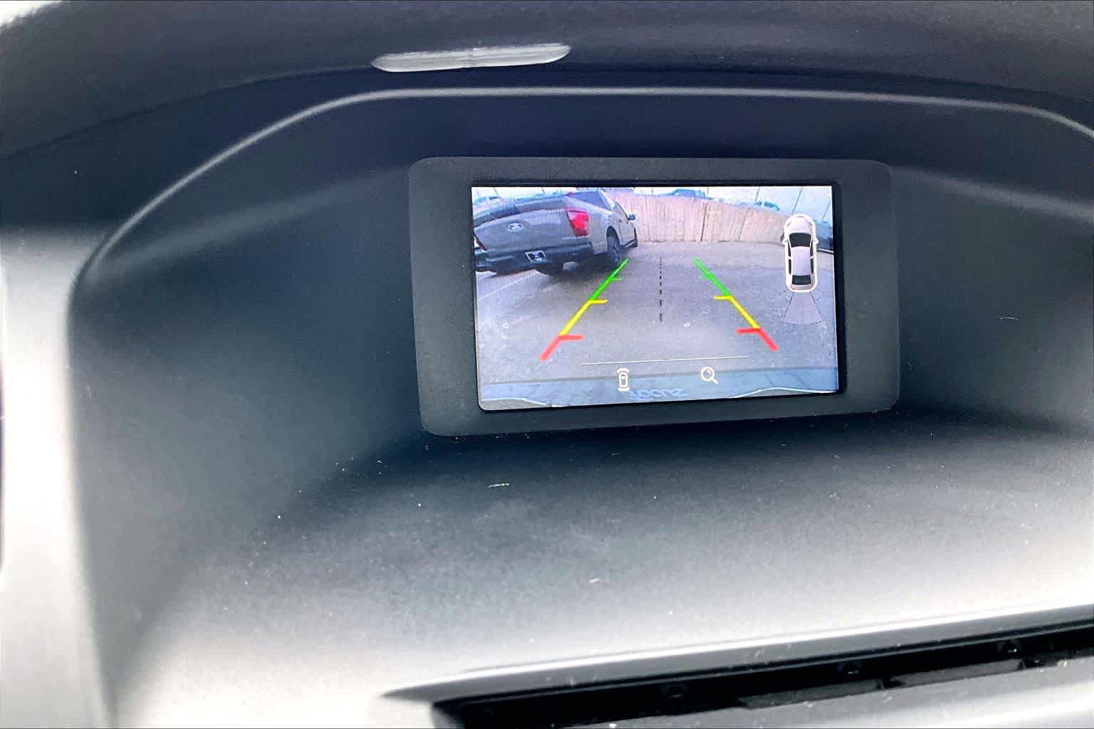 Used 2015 Ford Focus SE FWD image 29