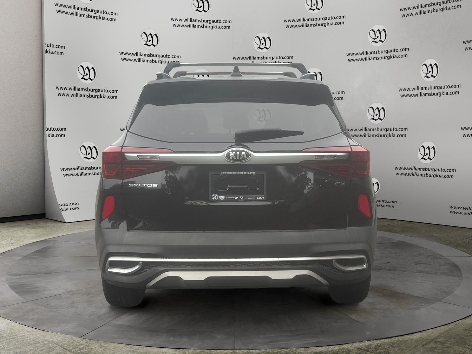 Used 2021 Kia Seltos EX AWD/4WD image 4