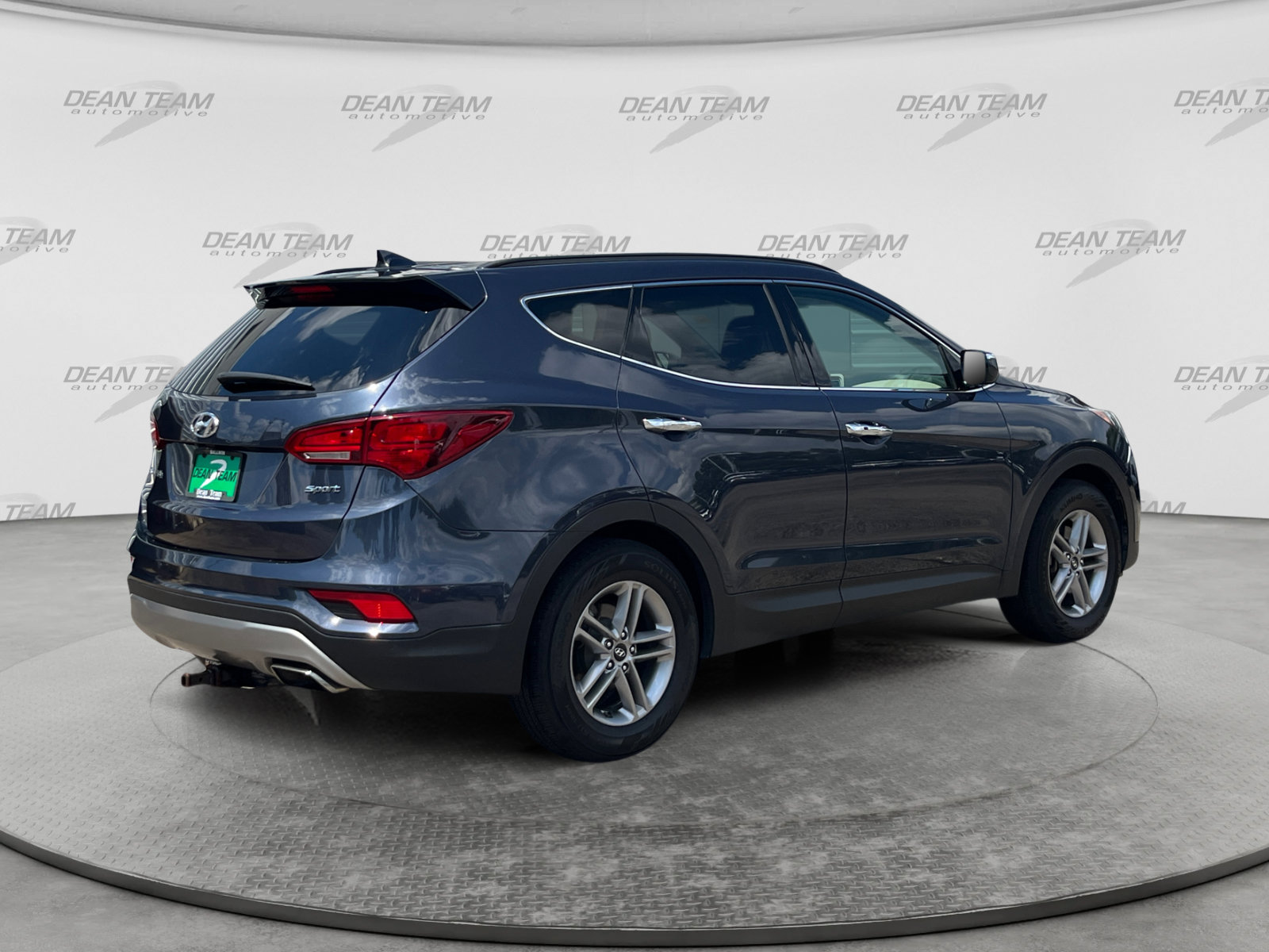 Used 2018 Hyundai Santa Fe Sport w/ 2.4L Value Package 02 FWD image 8