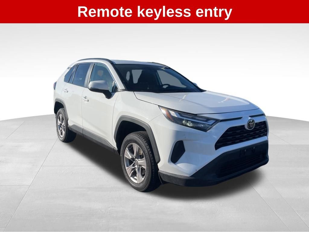 Used 2023 Toyota RAV4 XLE image 8