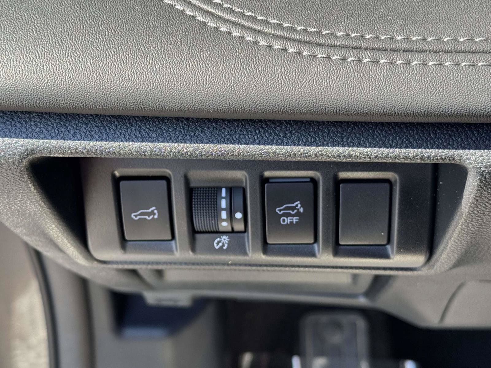 Used 2024 Subaru Outback Limited XT AWD/4WD image 8
