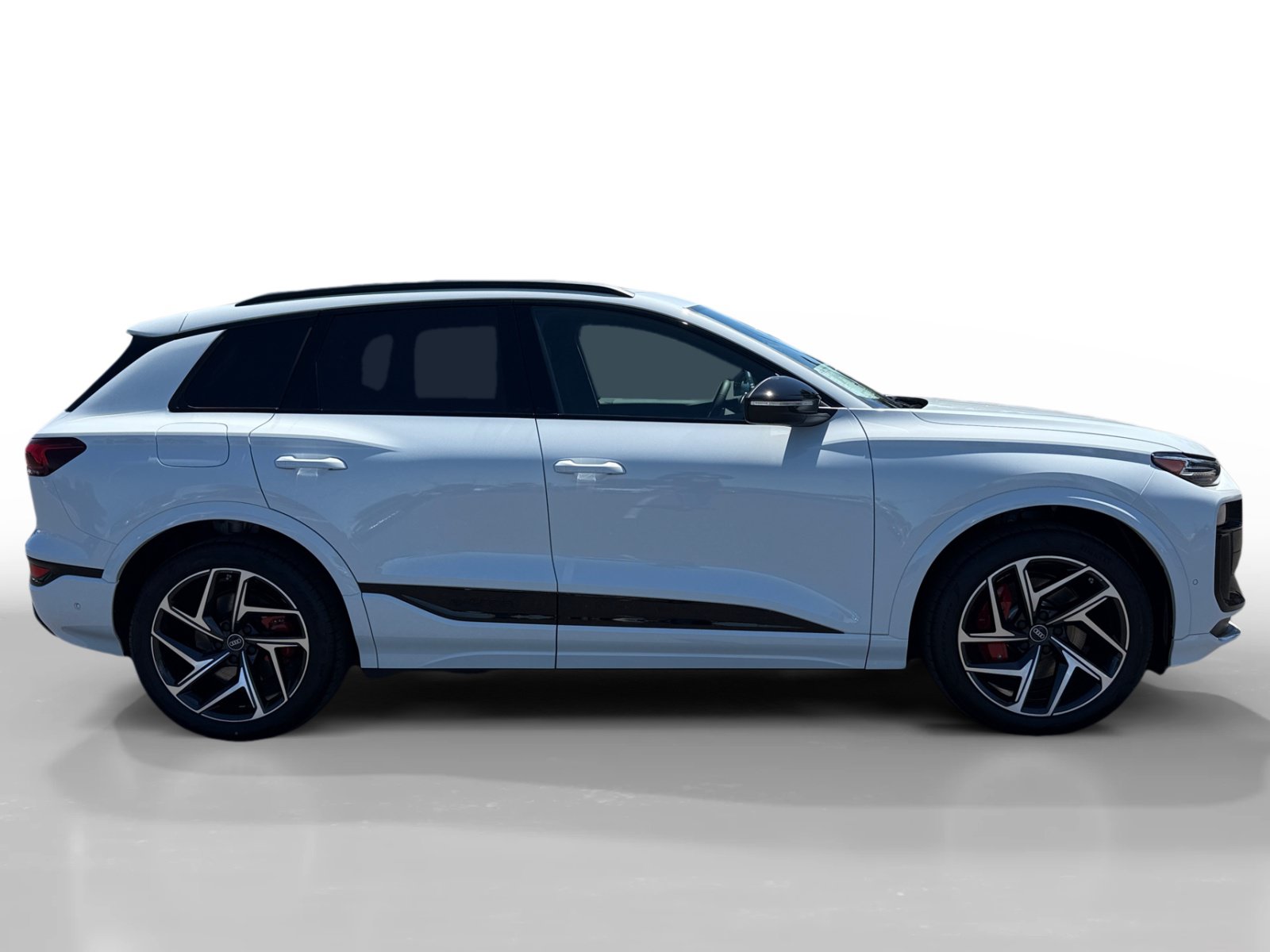 New 2027 Audi SQ6 e-tron Premium Plus AWD/4WD image 6