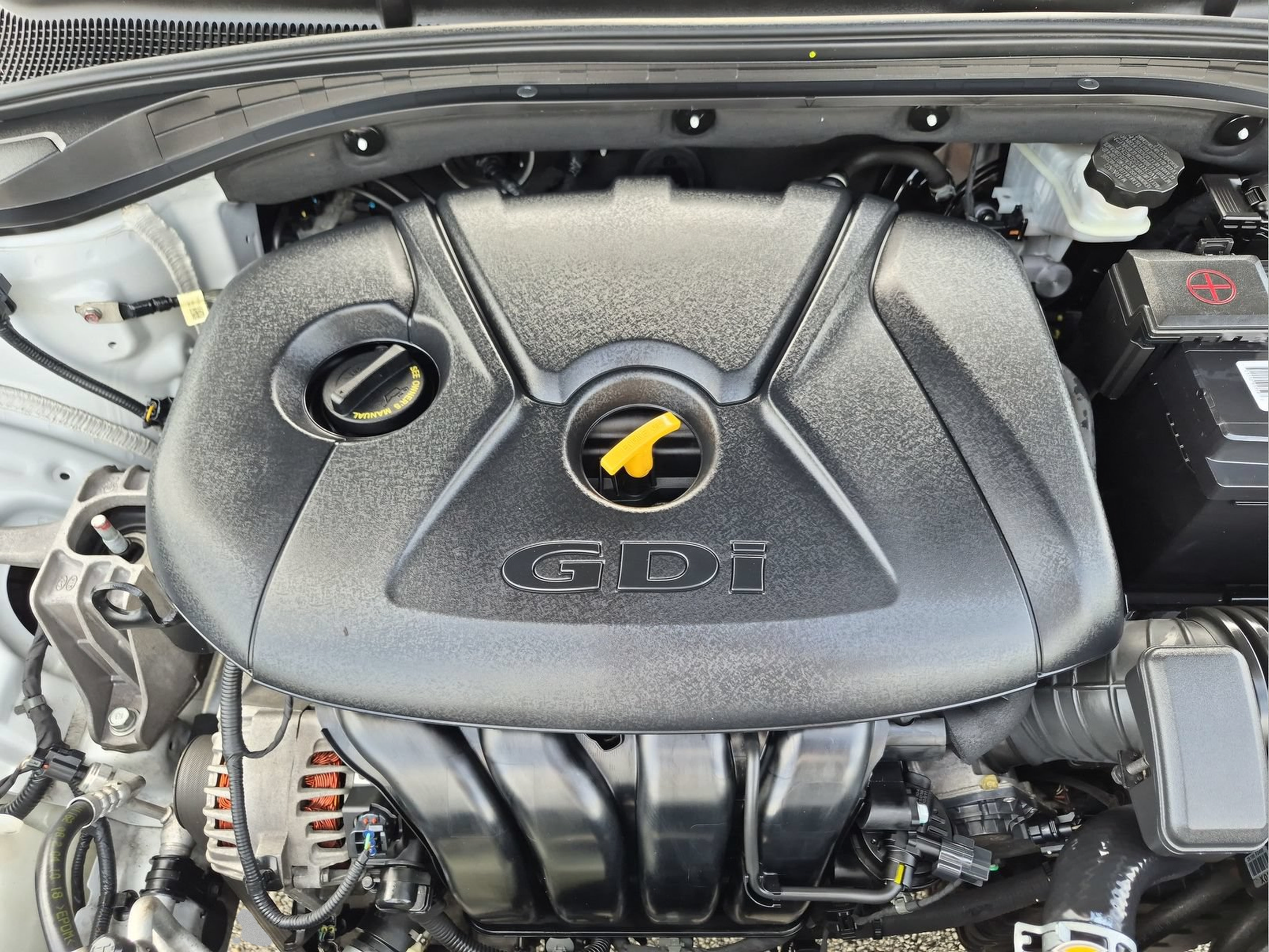 Used 2019 Hyundai Elantra GT FWD image 22