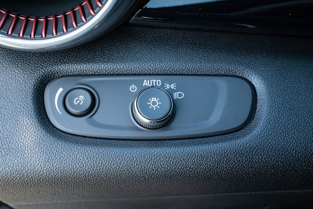 New 2026 Chevrolet Trax RS image 23