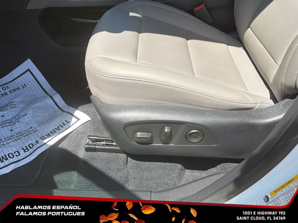 Certified 2026 GMC Acadia Elevation w/ Elevation Premium Package FWD image 15