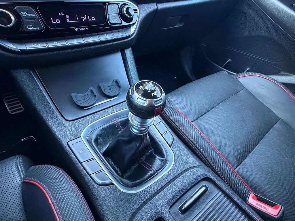 Used 2019 Hyundai Elantra GT N Line FWD image 15