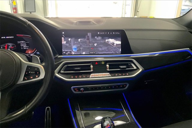 Used 2021 BMW X5 M50i w/ Executive Package image 6