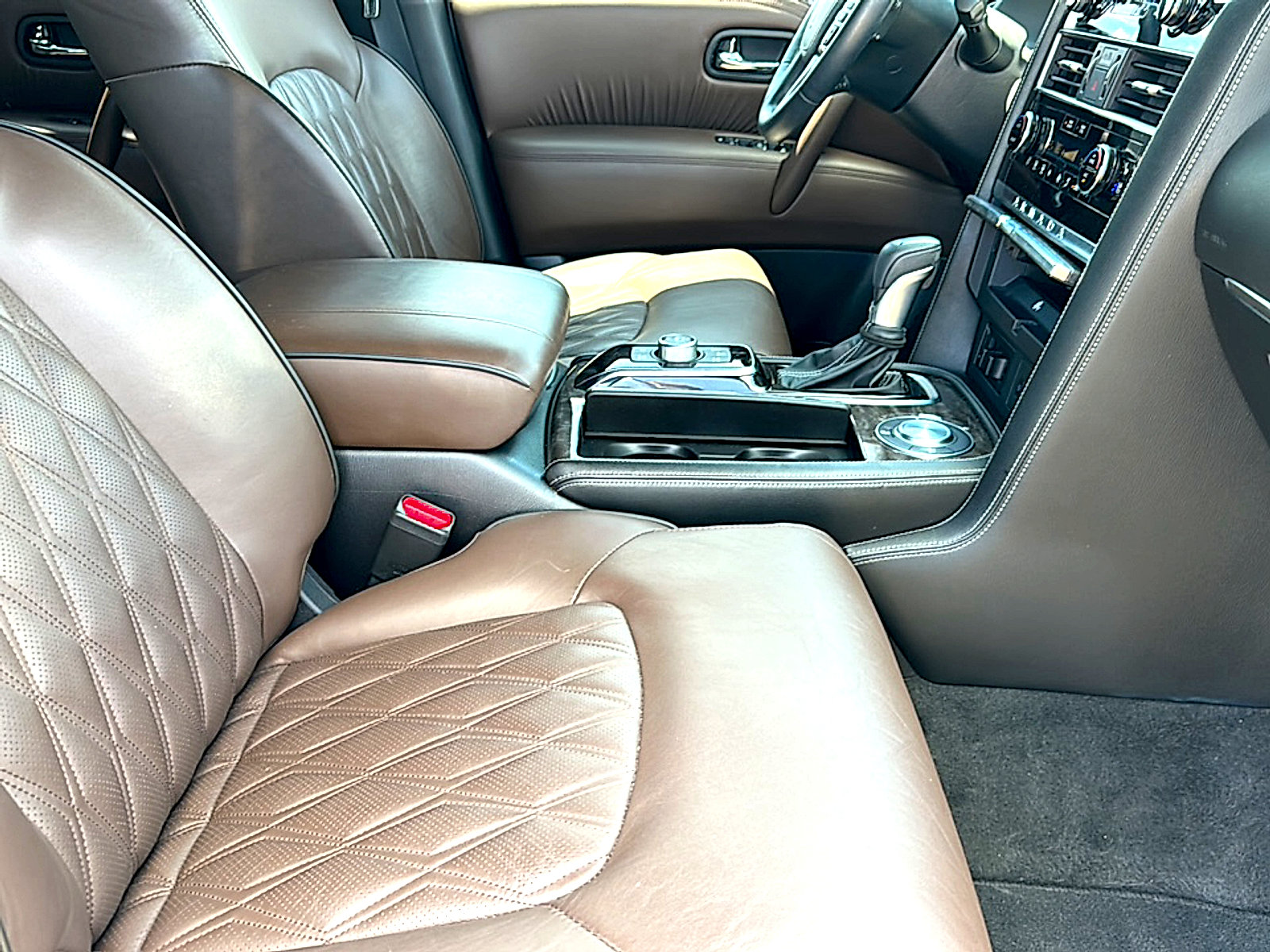 Used 2021 Nissan Armada Platinum w/ Captain's Chairs Package RWD image 28