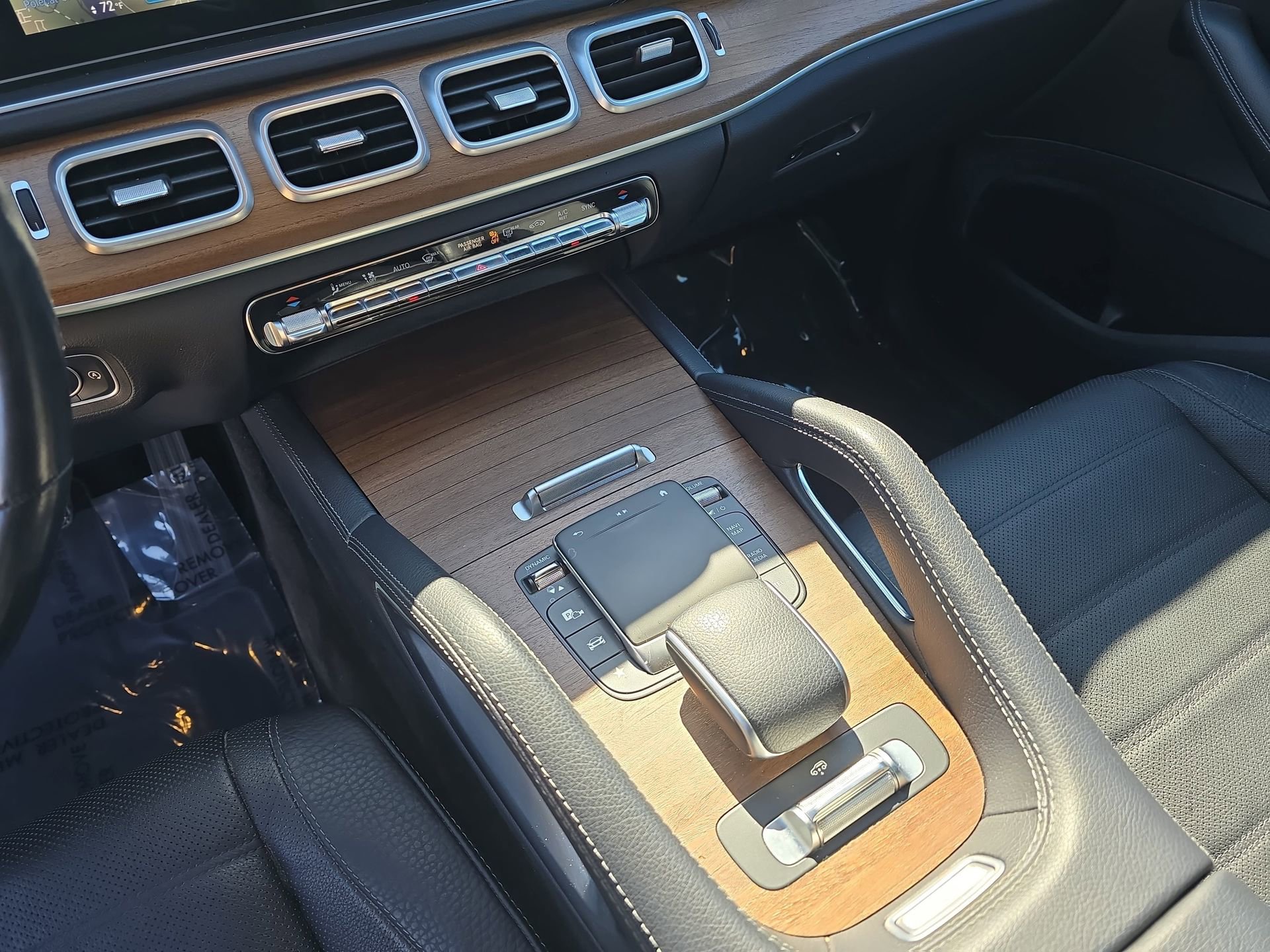 Used 2021 Mercedes-Benz GLS 450 4MATIC image 25