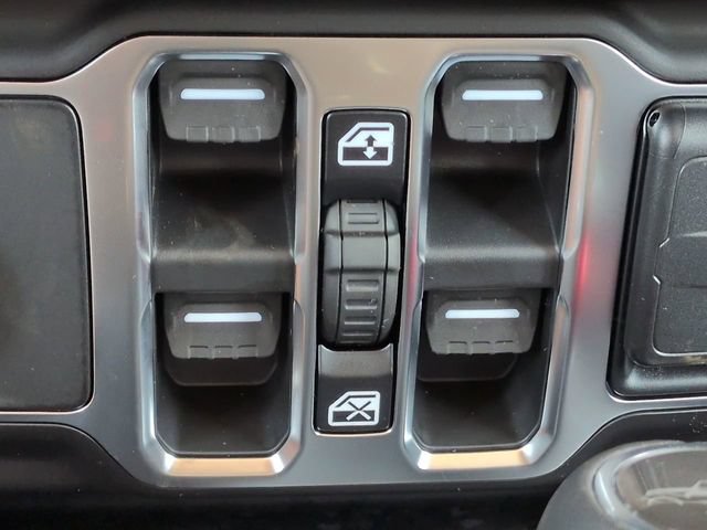 New 2026 Jeep Gladiator Sport AWD/4WD image 23