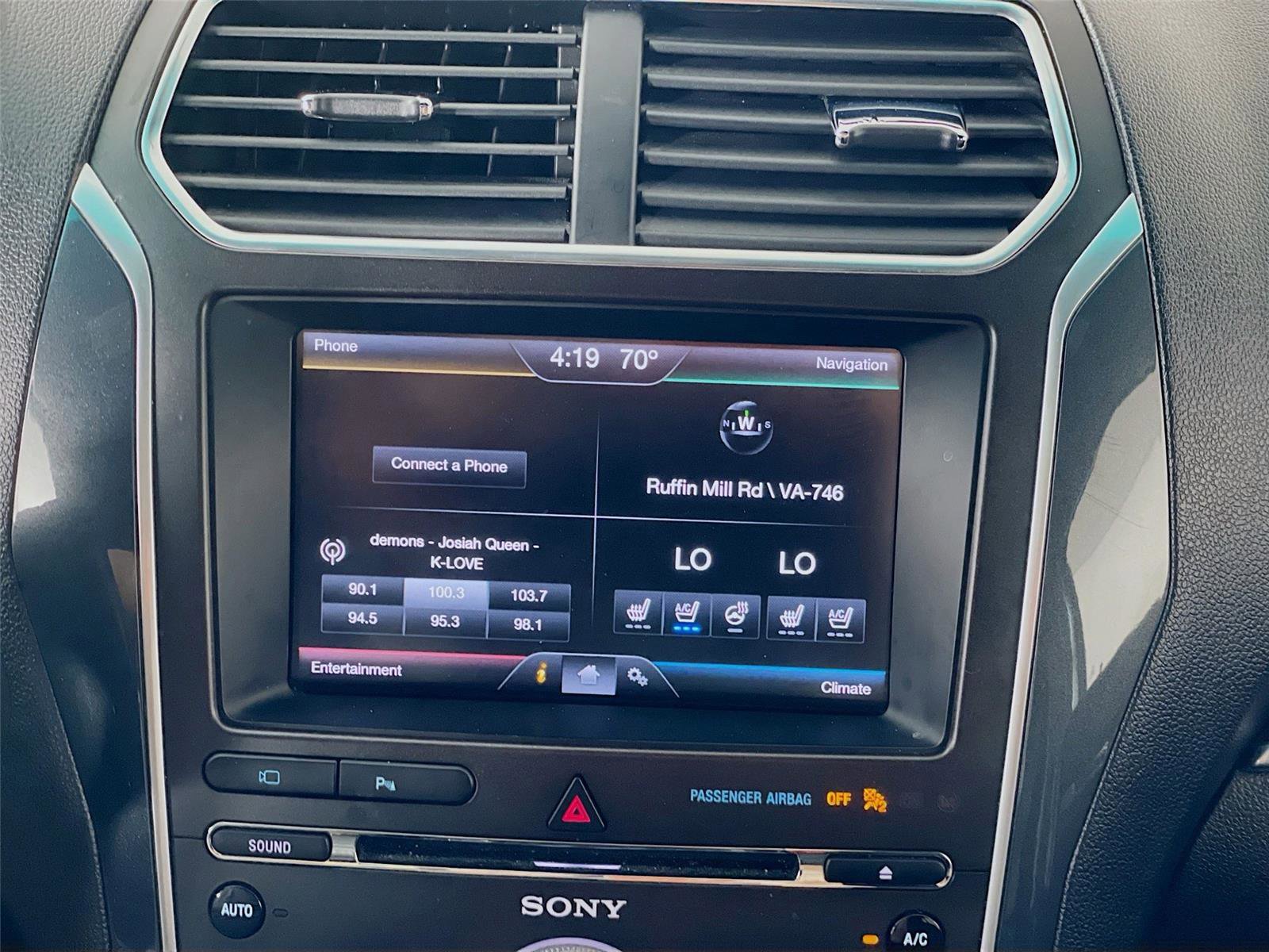 Used 2016 Ford Explorer Limited image 18