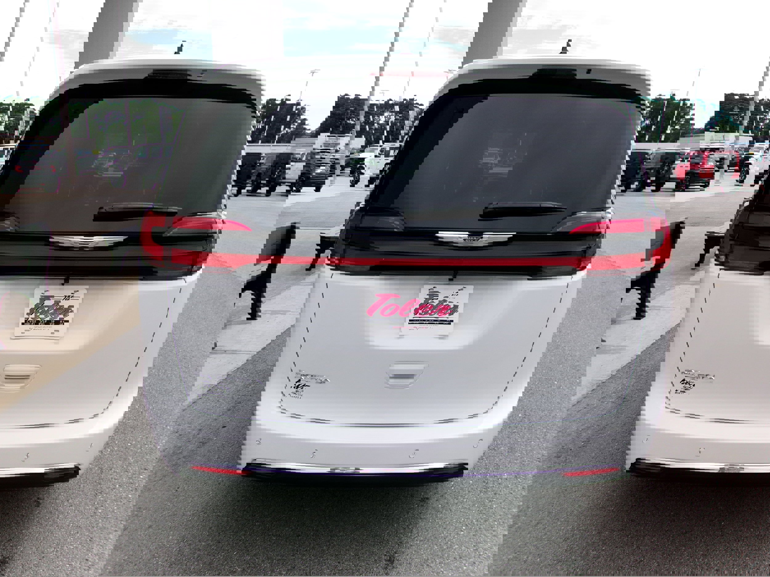 New 2026 Chrysler Pacifica Select image 23