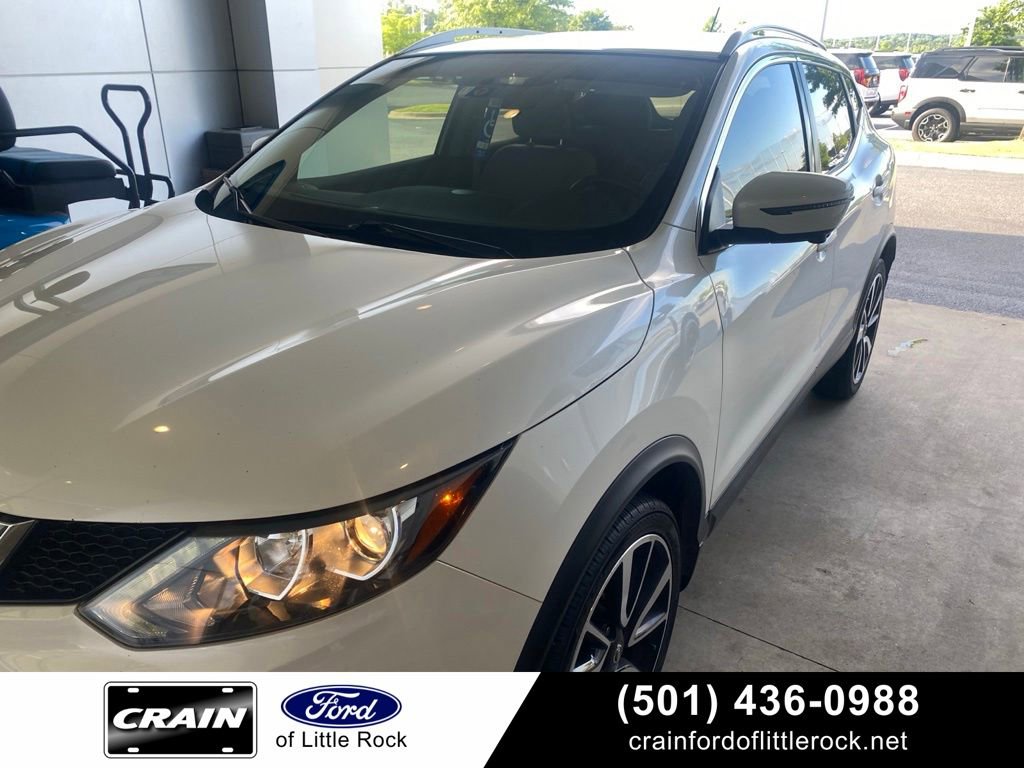 Used 2017 Nissan Rogue Sport SL