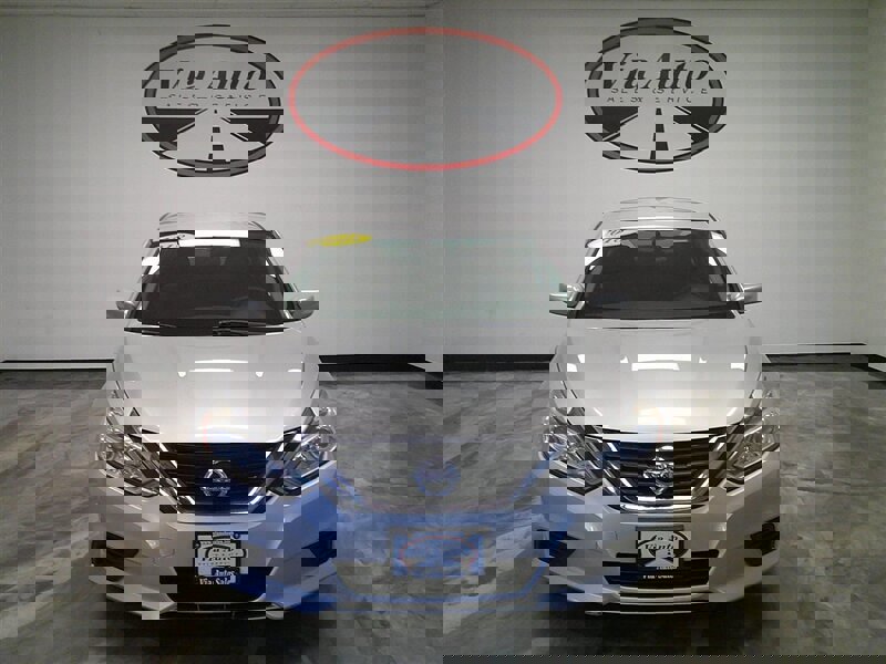 Used 2018 Nissan Altima 2.5 S w/ S Convenience Package image 3