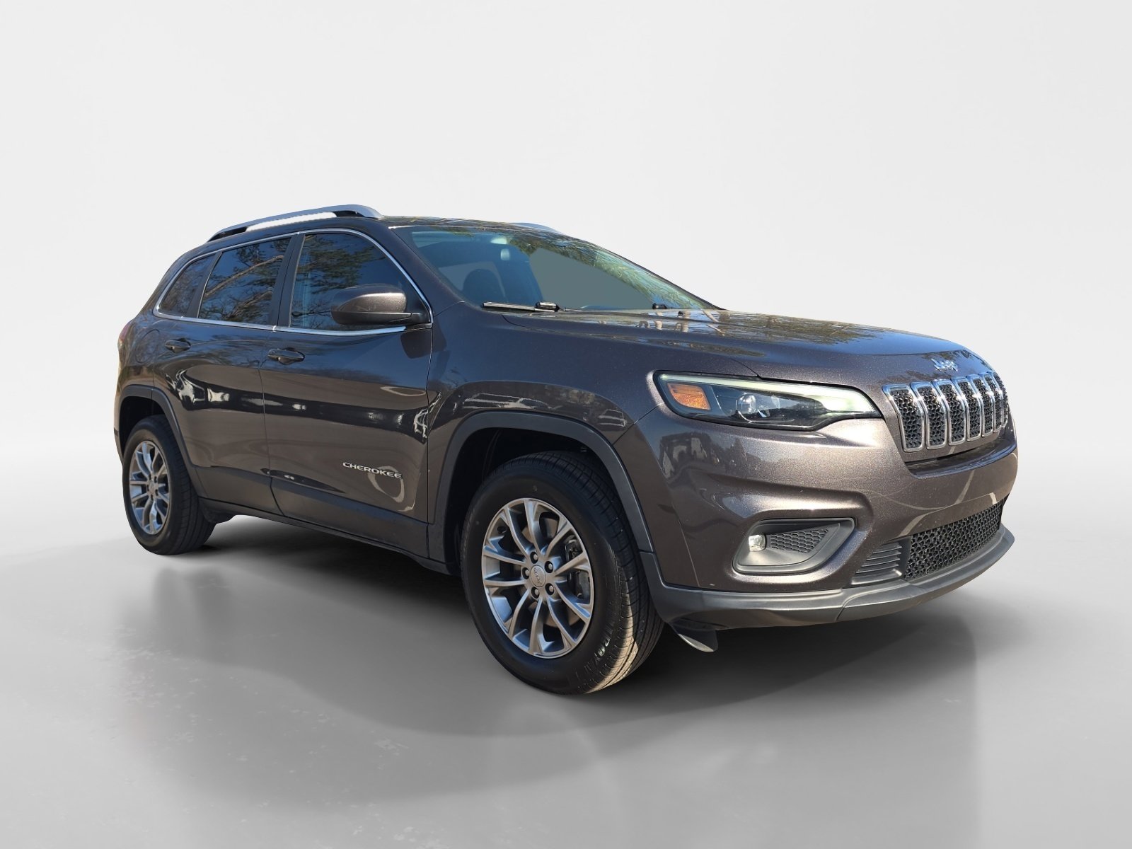 Used 2019 Jeep Cherokee Latitude Plus image 7