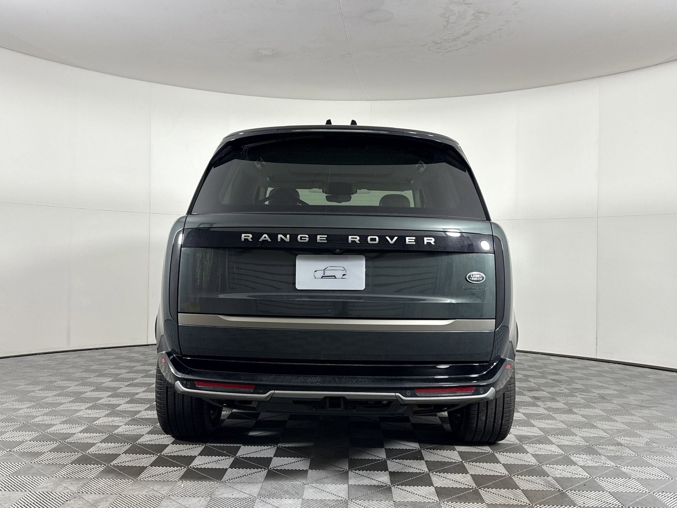 Used 2023 Land Rover Range Rover SE image 10