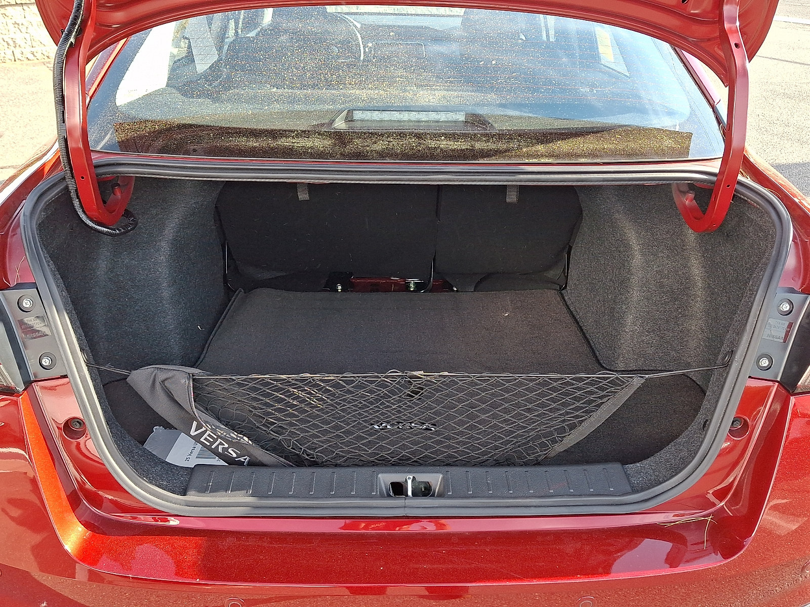 Certified 2025 Nissan Versa SV w/ Trunk Package FWD image 29